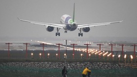 China Sambut Kedatangan Pelancong Pertama Usai Cabut Pembatasan Covid