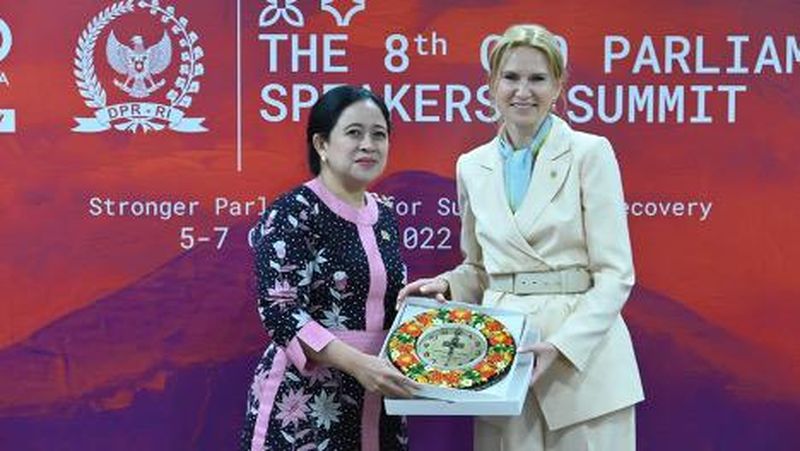 Ketua DPR RI Puan Maharani melakukan pertemuan bilateral dengan Chairman of the Verkhovna Rada of Ukraine, Olena Kondratiuk.