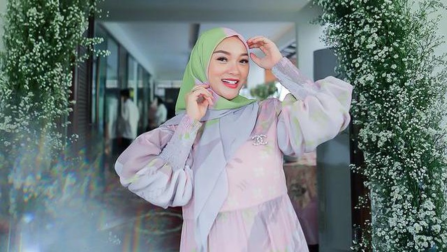 Anak Kedua Zaskia Gotik