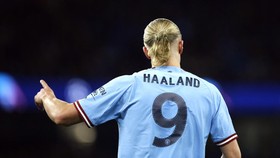 Dortmund Tak Mau Terjebak Kenangan Manis Haaland
