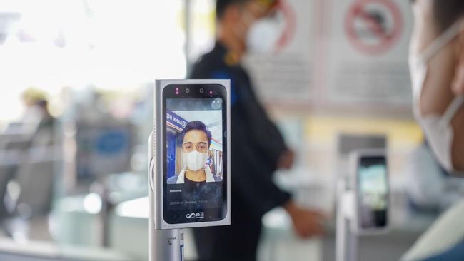 Teknologi face recognition tengah diuji coba untuk dipakai untuk mengecek calon penumpang kereta api jarak jauh. Bagaimana cara kerjanya?