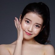 Mulus Layaknya Kulit Bayi, Simak Tips Kulit Sehat dan Awet Muda ala IU