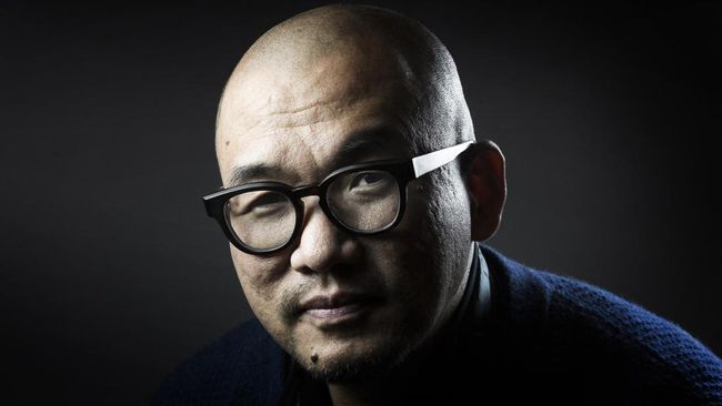 Kim Jung Gi, ilustrator asal Korea Selatan, meninggal dunia di usia 47 tahun pada Senin (3/10) lalu setelah mengalami serangan jantung.