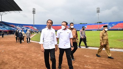 Media Asing Sorot Klaim Jokowi soal RI Tak Terkena Sanksi FIFA