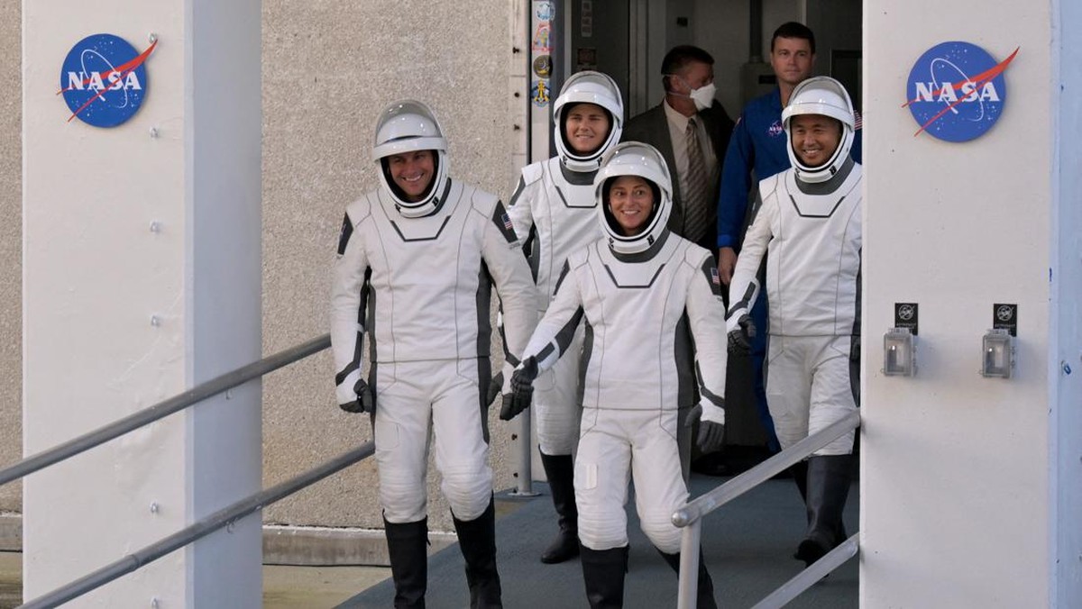 FOTO: Kosmonaut Rusia Meluncur dari AS, Perdana dalam 20 Tahun