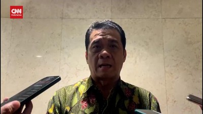 VIDEO: Wagub DKI Minta Maaf Soal Antrean Penumpang Transjakarta