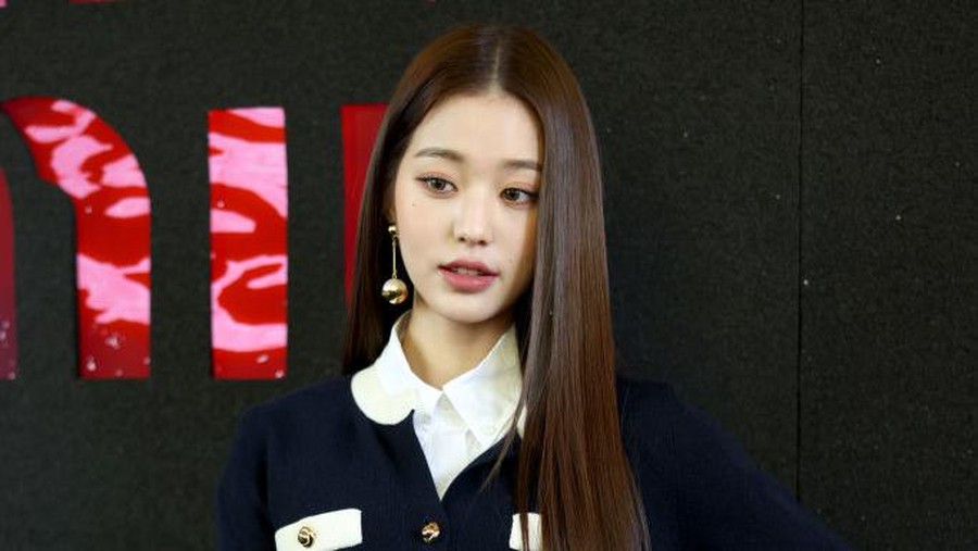 Wonyoung IVE di Paris Fashion Week