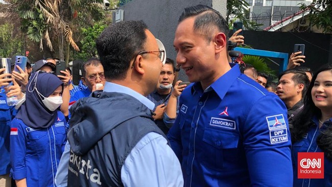 Ketua Umum Partai Demokrat Agus Harimurti Yudhoyono (AHY) merespons wacana soal peluang berduet dengan Anies Baswedan pada Pilpres 2024 mendatang.