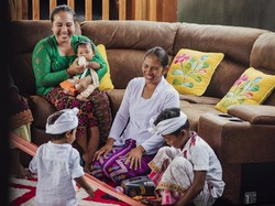 Bahasa Bali Ibu Apa? Simak di Sini!