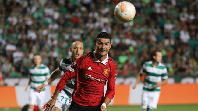 Cristiano Ronaldo punya peluang menjadi top skor ketika Manchester United menjamu Omonia Nicosia di ajang Liga Europa pada Jumat (14/10) dini hari.