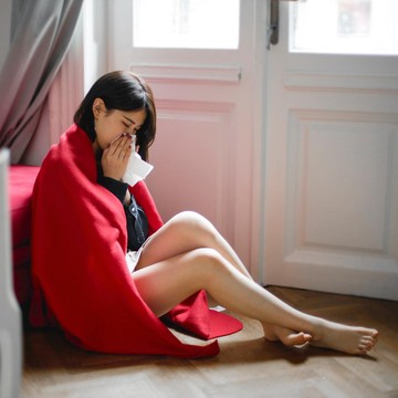 img-title Penyintas Anxiety Disorder Merasa Lebih Cemas Saat Demam, Benarkah?