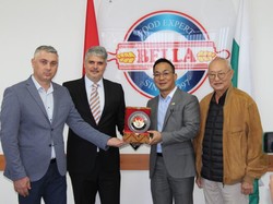 Pabrik Rendang di Bulgaria Mulai Uji Coba Produksi, Targetkan 18 Ton/Bulan