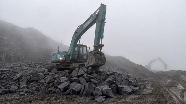 Batuan beku merupakan satu dari tiga macam batuan yang terdapat di alam. Simak pengertian, jenis, dan contoh batuan beku berikut ini.