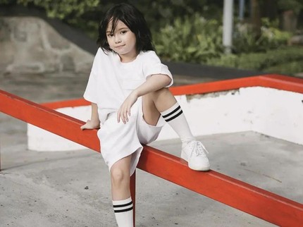 7 Potret Gempita Nora Marten, Keren dan Fashionable saat Berpose Jadi Model