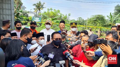 Menag Yaqut Janji Perbaiki Bangunan MTSN 19 Jakarta