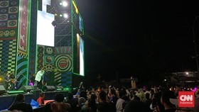 Pecah, Alam 2 Kali Dendangkan 'Mbah Dukun' di Synchronize Fest 2022