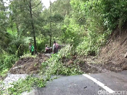 Banjir Bandang Terjang Desa di Lumajang, Belasan Rumah Rusak