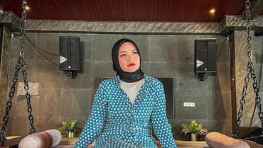 img-title Jatuh ke Pelukan Mantan, Nathalie Holscher Dulu Direstui Nikah