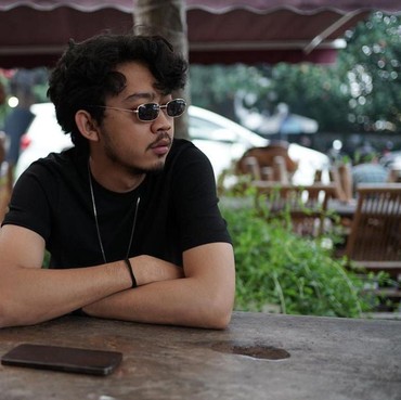 Lirik Lagu Putus - Pamungkas