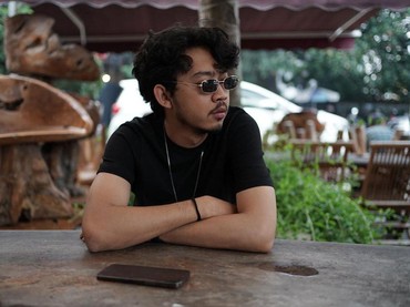 Lirik Lagu Putus - Pamungkas