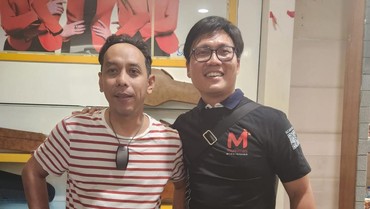 img-title Ketika Obrolan soal Gitar Buka Jalan Pongki Barata Rilis Lagu Baru