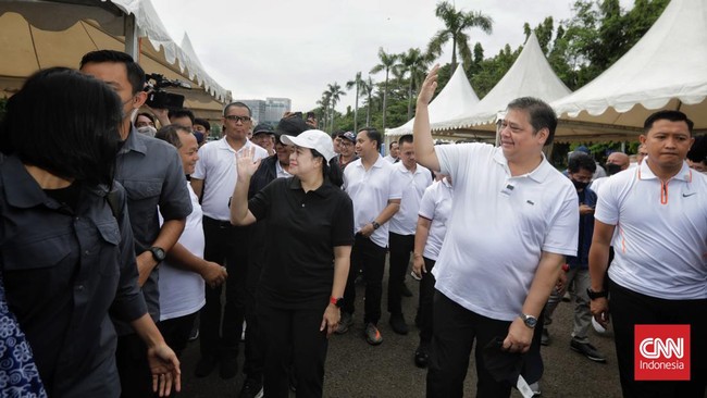 Ketua DPP PDIP Puan Maharani mengisyaratkan ada partai politik berwarna kuning yang akan ikut mendukung Ganjar Pranowo di Pilpres 2024.