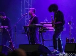Lokal Gak Kalah Keren! demajors Optimis di Tengah Gempuran Konser Luar Negeri