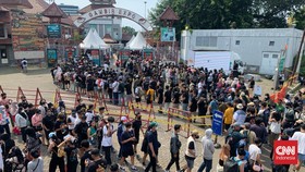 Antusias Pengunjung Synchronize Fest 2022, Rela Antre Panas-panasan