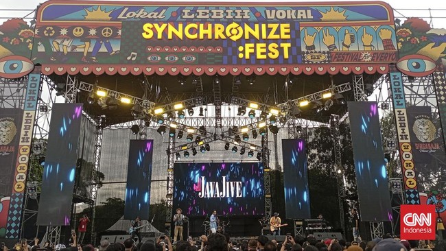 Sejumlah pertunjukan musik dapat menjadi pilihan hiburan akhir pekan Anda, seperti Synchronize Fest dan Soundrenaline 2023.