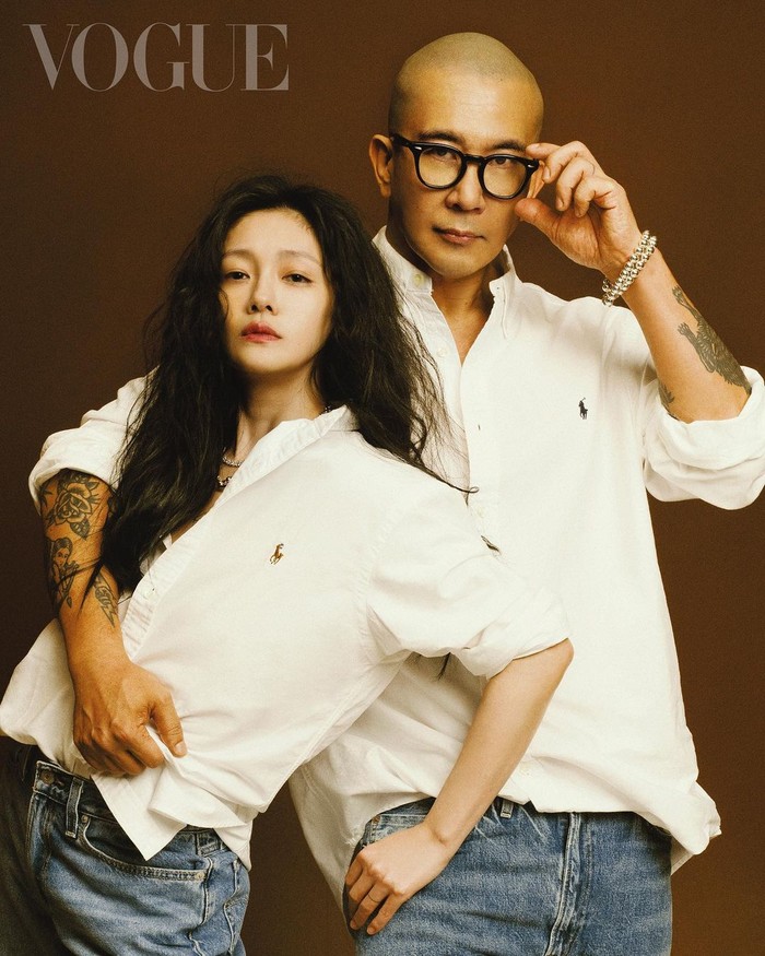 Barbie Hu dan DJ Koo resmi mendaftarkan pernikahan mereka pada (8/3) lalu, Beauties. Belum lama ini mereka tampil bersama dalam pemotretan Vogue Taiwan. /Foto: Instagram/hsushiyuan