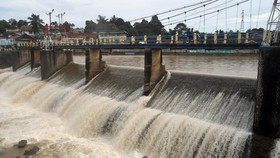 Bendung Katulampa Siaga III, BPBD DKI Minta Warga Waspada Banjir