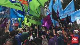 3.200 Personel Gabungan Kawal Demo Buruh di Patung Kuda Hari Ini