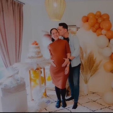 7 Momen Haru & Bahagia Gracia Indri Dapat Kejutan Baby Shower di Belanda
