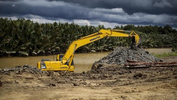Menteri ATR/BPN Hadi Tjahjanto dicap seperti calo tanah yang menawarkan insentif perizinan hak guna bangunan (HGB) hingga 160 tahun bagi calon investor di IKN.