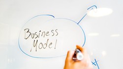 Langkah Pertama Memulai Bisnis di Tengah Kondisi Ekonomi yang Menurun