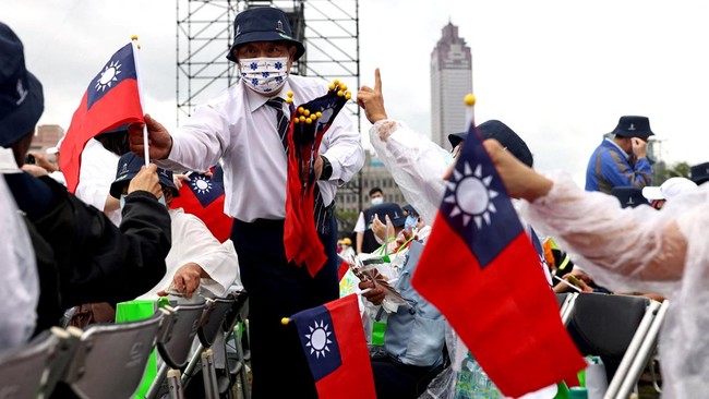 Ketua Partai Komunis Rakyat Taiwan, Lin Te-wang, didakwa atas tuduhan bertindak sebagai "agen" China.