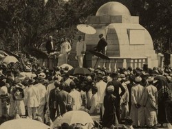Sanjungan Pejabat Belanda di Balik Peresmian Monumen Lingga Sumedang