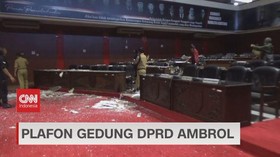 VIDEO: Plafon Gedung DPRD Ambrol