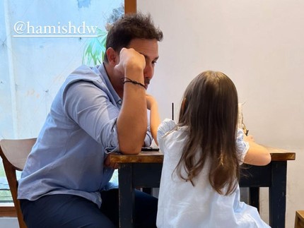 Bikin Gemas! Ini 5 Potret Terbaru Hamish Daud dan Sang Putri Zalina