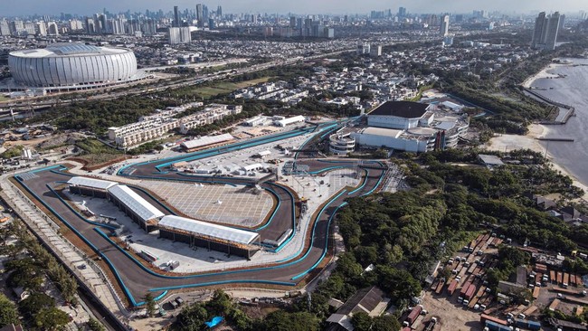 Jakpro soal Sisa Commitment Fee Formula E Rp90 M: Dalam Proses Bayar VP Corporate Secretary Jakpro Syachrial Syarief mengatakan Rp90 miliar untuk commitment fee gelaran Formula E Jakarta masih dalam proses pembayaran.