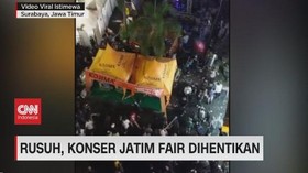 VIDEO: Rusuh, Konser Jatim Fair Dihentikan