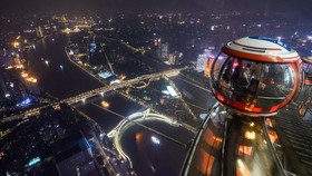 FOTO: Sensasi Naik Trem Gelembung Tertinggi Dunia di Guangzhou