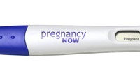 <p>Test pack digital yang lebih canggih bahkan ada yang hasilnya berupa tulisan lho, Bunda. Hasil positif hamil biasanya tertulis 'pregnant'. Harga test pack digital ini biasanya cenderung lebih mahal karena menggunakan teknologi canggih. (Foto: Getty Images/iStockphoto/hyside)</p>