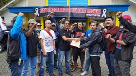 img-title TGIPF Klaim Kantongi Alat Bukti Penting Tragedi Kanjuruhan