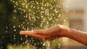 Tata Cara Mandi Wajib Bagi Laki-laki dan Wanita dalam Islam