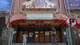 FOTO: Sepinya Bioskop India Imbas Pandemi dan Layanan Streaming