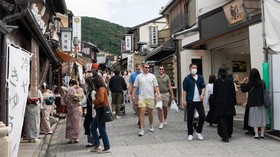 Cegah Overtourism, Kyoto Larang Pelancong Masuki Sejumlah Jalan