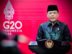 Plt Ketum Sebut Romahurmuziy Bisa Jadi Duta Antikorupsi Kader PPP