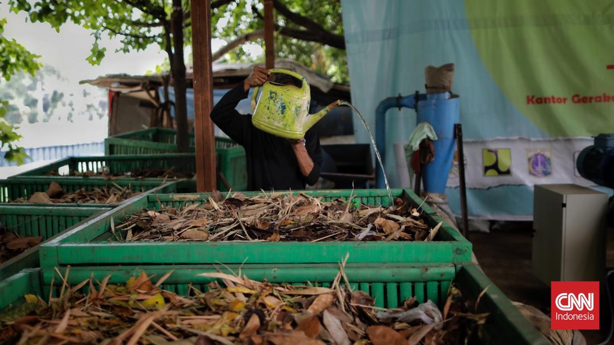 FOTO: Mengolah Sampah Menjadi Bahan Bakar Nabati