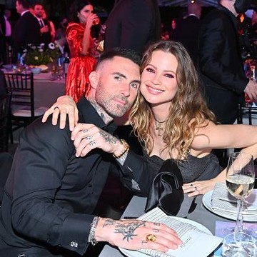 img-title Pilih Maafkan Suami yang 'Selingkuh' Seperti Behati Prinsloo? Hati-hati! Ini 5 Hal Menyakitkan yang Bisa Dialami Istri